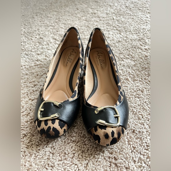 Abella Shoes Nwt Abella Leopard Print Flats Poshmark
